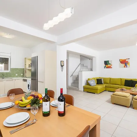 Mediterranean Blue Vilă *